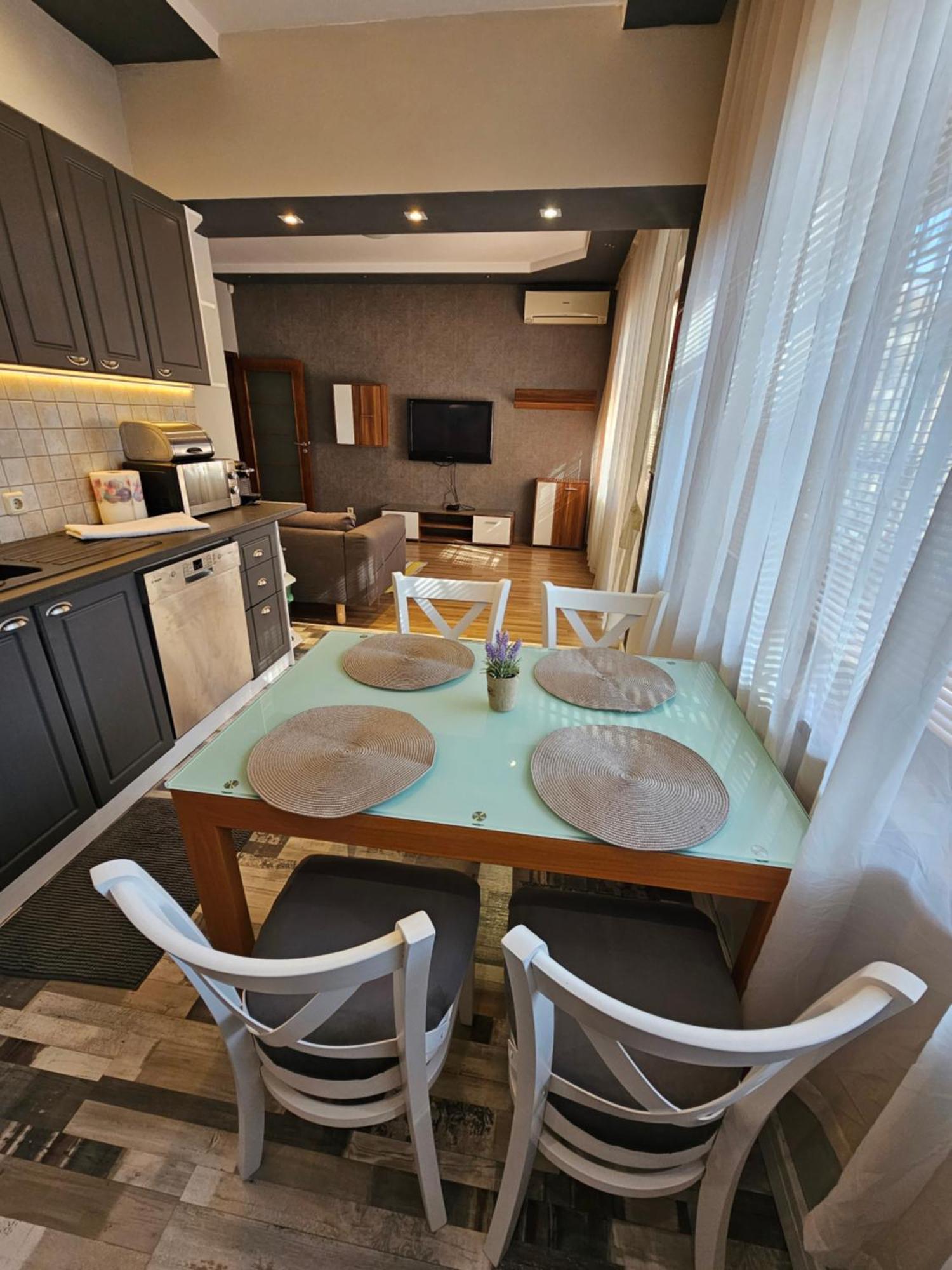 Grey Apartament Warna